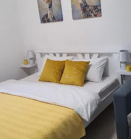 Apartman Iva Nova Varos Exterior photo